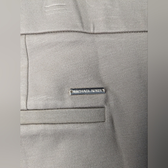 NWT! Michael Kors Capri Pants Beige Size 4X Women Plus Size - Picture 2 of 12